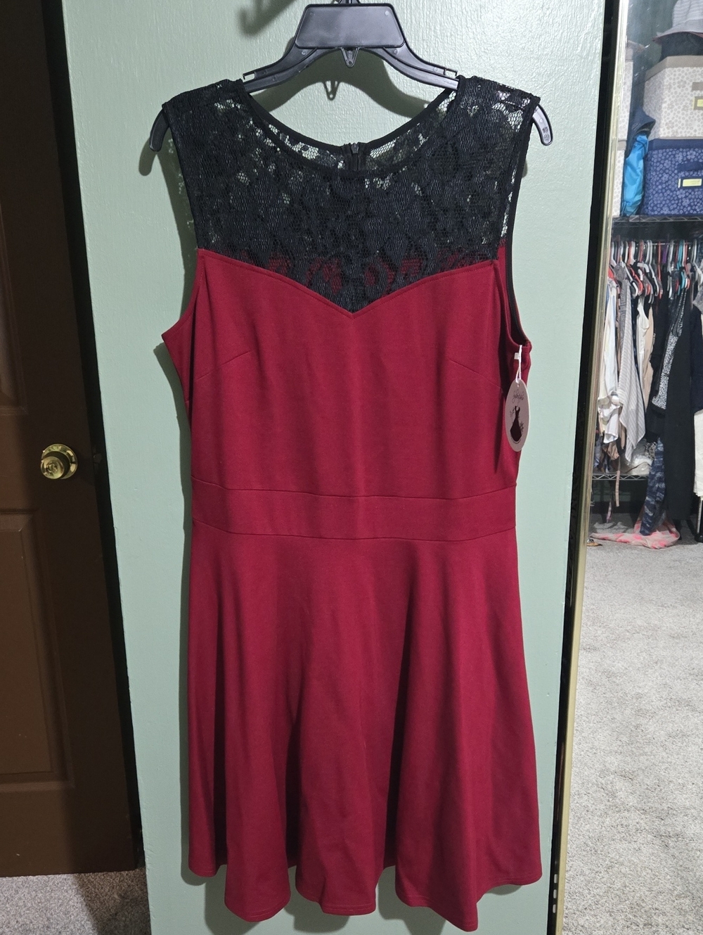 Women's Lace Yoke Fit & Flare Dress - Burgundy